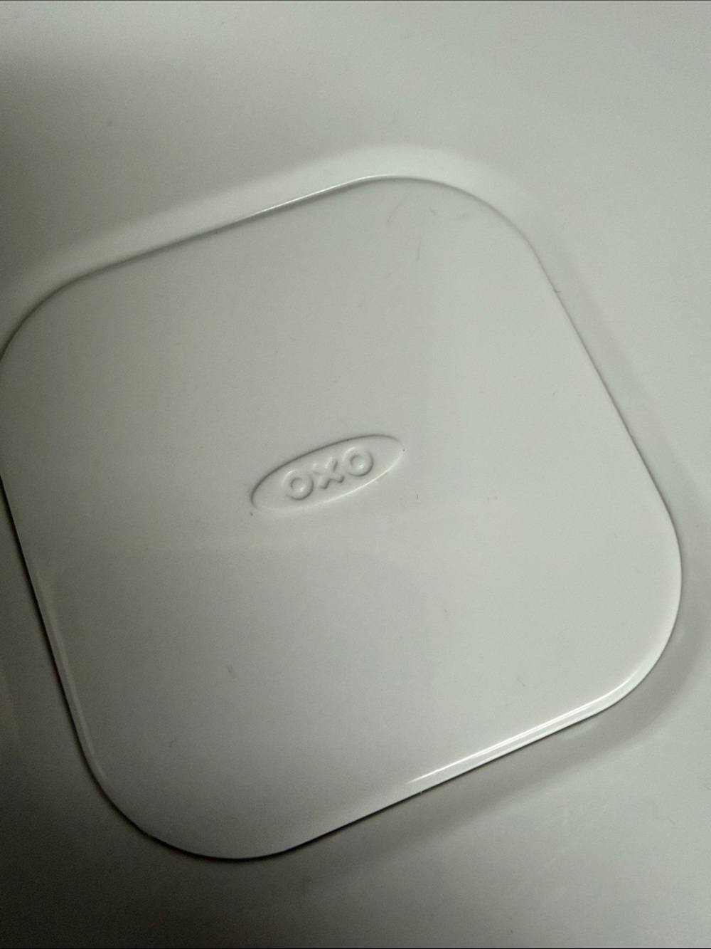 OXO Pop Top Container - Picture 2 of 4